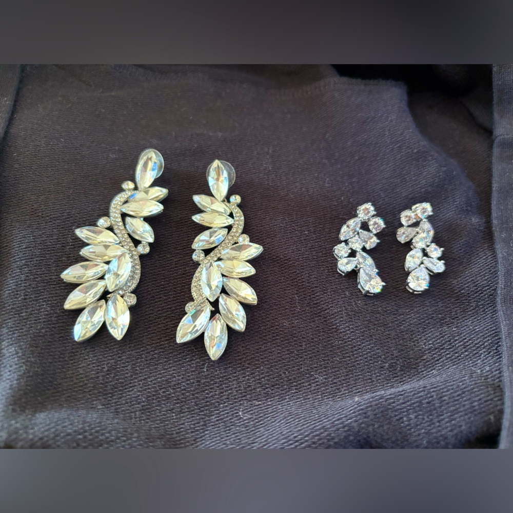 2 bridal earrings